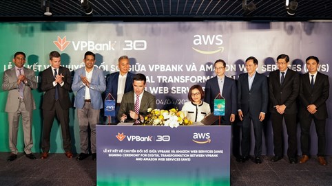 Hợp tác chiến lược VPBank - Amazon Web Services nâng tầm công nghệ ngân hàng số và trải nghiệm khách hàng