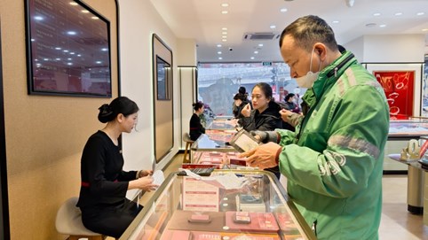 Giá vàng hôm nay 24/4: Vào đợt Biến động mạnh