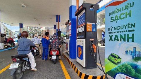PVOIL dừng bán xăng khoáng RON95 đổi sang xăng E10 trên toàn hệ thống từ 15/5