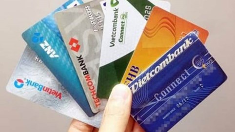 Những thẻ ATM sẽ bị ngân hàng dừng giao dịch từ 1/7
