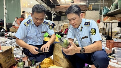 Quản lý thị trường mở đợt cao điểm truy quét buôn lậu, hàng giả