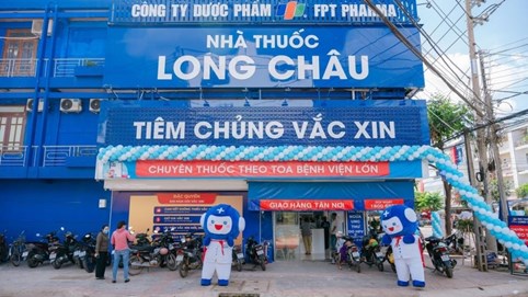 Nhóm Dragon Capital liên tục thoái vốn, hạ sở hữu FRT xuống dưới 10%