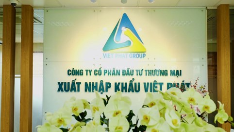 Xuất nhập khẩu Việt Phát: Doanh thu tăng mạnh, lợi nhuận giảm 94%