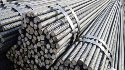 Giá thép tiếp đà giảm