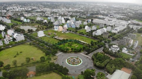 Hai công ty thành viên Tập đoàn Năm Sao nợ thuế