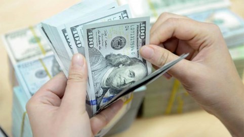 Giá USD ngân hàng lập đỉnh mới, vượt 26.200 đồng