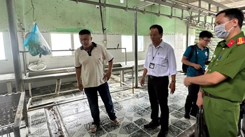 Đồng loạt kiểm tra các cửa hàng, lò mổ liên quan C.P. Việt Nam