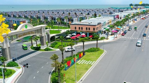 Khách hàng 'mắc kẹt' tại NovaWorld Hồ Tràm