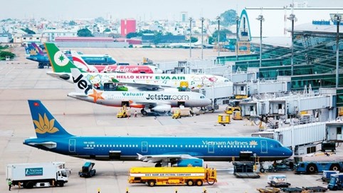 Từ 1/7, DN kinh doanh cảng hàng không phải có vốn tối thiểu 100 tỷ đồng