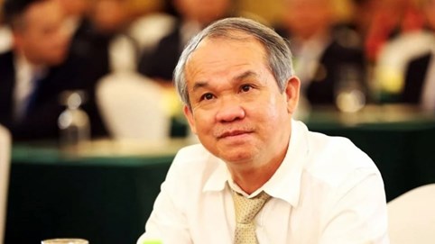 Nhà Bầu Đức 'đảo' 100 triệu cổ phiếu HAG: Bố mua vào, con gái bán ra