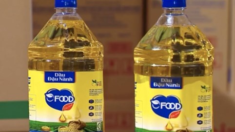 'Ông chủ' chiêu trò ‘hô biến’ dầu chăn nuôi thành dầu ăn cho người
