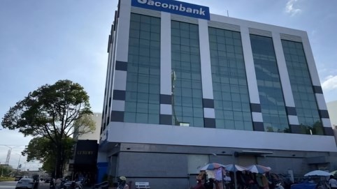 Vụ 47 tỷ tiền gửi ở Sacombank ‘bốc hơi’: NH tiếp tục chối bỏ trách nhiệm