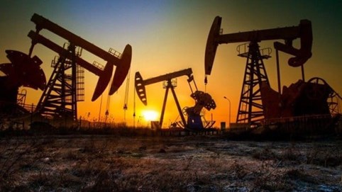 Giá dầu thế giới lao dốc, giá xăng dầu trong nước dự báo giảm