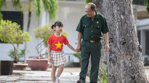 Vinamilk “viết tiếp câu chuyện hòa bình” bằng tranh và hành động