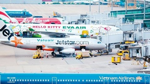 Thu hồi hàng loạt slot bay của Vietnam Airlines và Jetstar Pacific