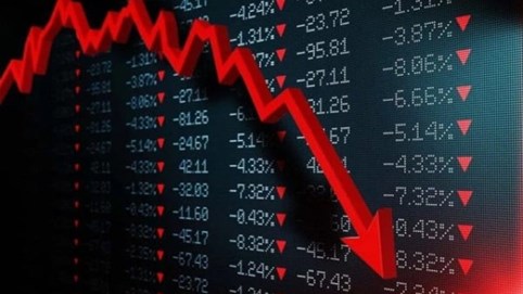 Áp lực bán cao, VN-Index bốc hơi hơn 31 điểm