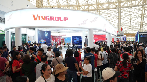 VEC đón hơn 230.000 khách đến khai mạc Triển lãm thành tựu đất nước, Boutique Gate chứng minh sức hút