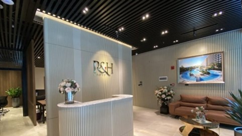 Huy động hàng nghìn tỷ đồng trái phiếu, Tập đoàn R&H liên tục chậm trả lãi