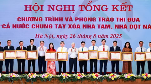 Chính phủ hoàn thành mục tiêu 334.000 căn nhà tạm được xây mới, HDBank chung tay đóng góp trên 2.600 căn