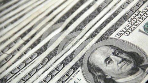 Giá USD xuống thấp nhất 4 năm so với euro