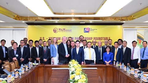 Nhiều ông lớn Hoa Kỳ muốn hợp tác với T&T Group để phát triển công nghiệp hàng không tại Việt Nam