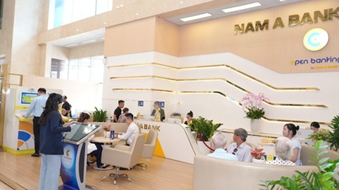 Nam A Bank - Tiếp tục vào Top 50 Công ty kinh doanh hiệu quả nhất Việt Nam