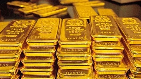 Giá vàng hôm nay 15/10/2025: Giá vàng miếng SJC vượt ngưỡng 146 triệu đồng/lượng