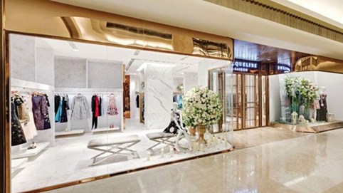 Công ty thời trang nhà ông Johnathan Hạnh Nguyễn bất ngờ báo lỗ