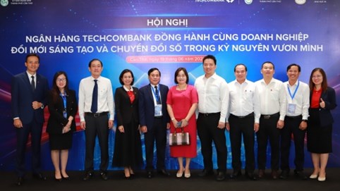 Techcombank đồng hành chuyển đổi số cùng doanh nghiệp Cần Thơ