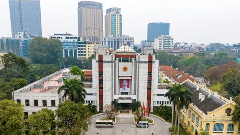 Chủ tịch Hà Nội được quyết định đầu tư dự án chiến lược từ 30.000 tỷ đồng