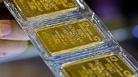 Giá vàng 20/12: Vàng SJC chạm ngưỡng 75,4 triệu đồng mỗi lượng