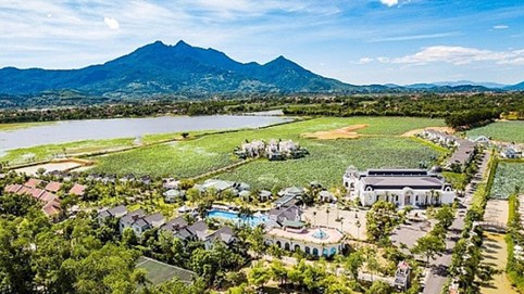 Tập đoàn Thăng Long (TIG): Cổ đông lớn thoái 4 triệu cổ phiếu, lợi nhuận lao dốc, lộ cấu trúc dòng tiền gắn chặt hệ sinh thái Chủ tịch Nguyễn Phúc Long