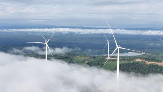 Từ công trường "3 không" đến dòng điện vượt biên giới: Cách Bầu Hiển làm nên kỳ tích Savan 1 trong 16 tháng