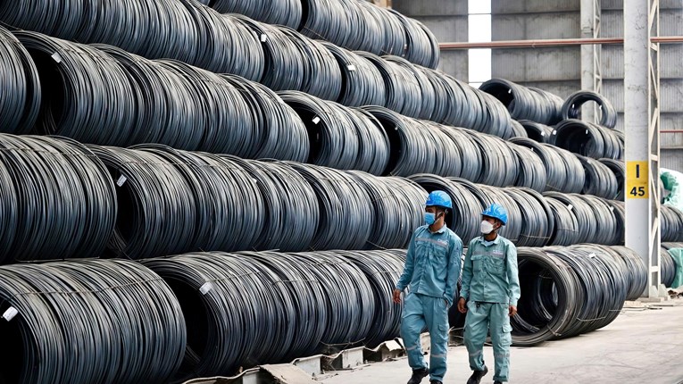 Hòa Phát lập kỷ lục vượt 10 triệu tấn thép trong năm 2025, tăng 31% so với 2024