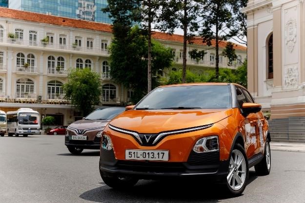 Khách hàng Việt nói về VinFast VF 5: Mẫu xe điện thực dụng, kinh tế và đáng tiền