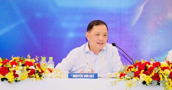 Chủ tịch Phát Đạt đăng ký mua 3 triệu cổ phiếu PDR