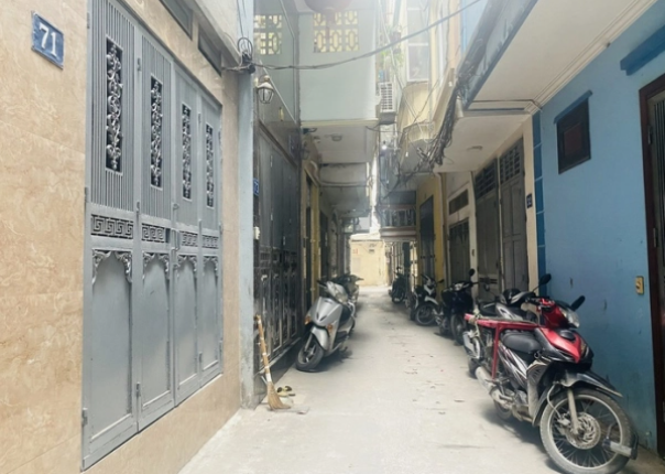 Đất nội thành Hà Nội tăng mạnh: Nhà sâu trong ngõ nhỏ giá hơn 100 triệu đồng/m2