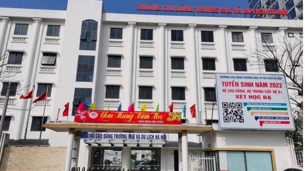 Nghi vấn nhiều thiết bị trúng thầu cao hơn thị trường tại Trường Cao đẳng Thương mại và Du lịch Hà Nội