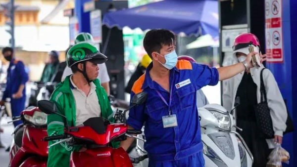 Bộ Tài chính đề xuất giảm thuế xăng dầu đến hết tháng 9