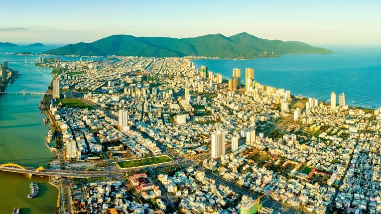 Chủ đầu tư The Legend Danang đẩy nhanh tiến độ thi công dự án