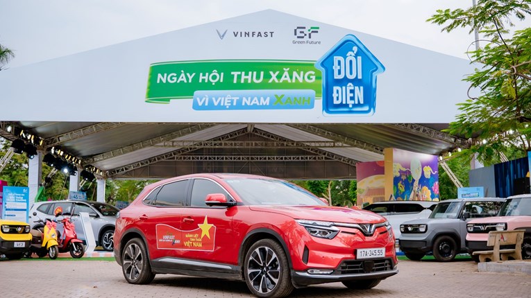 VinFast VF 8 trong mắt người dùng: Hơn cả ngoại hình, là cảm giác lái “cực kỳ sướng”