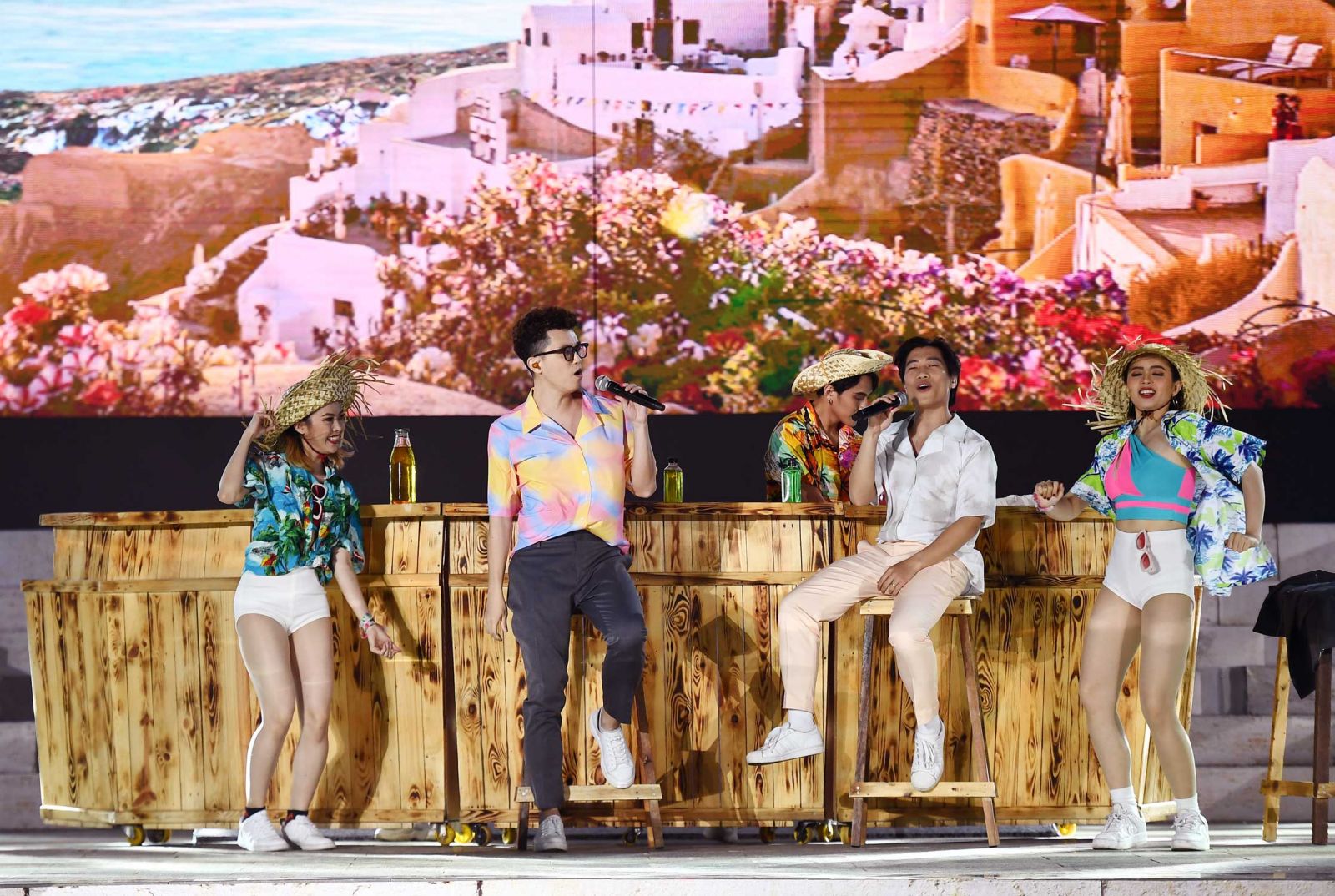 New Year Countdown 2021 Nam Ph&#250; Quốc - kh&#244;ng gian nghệ thuật đẳng cấp xứng tầm đỉnh cao - Ảnh 3