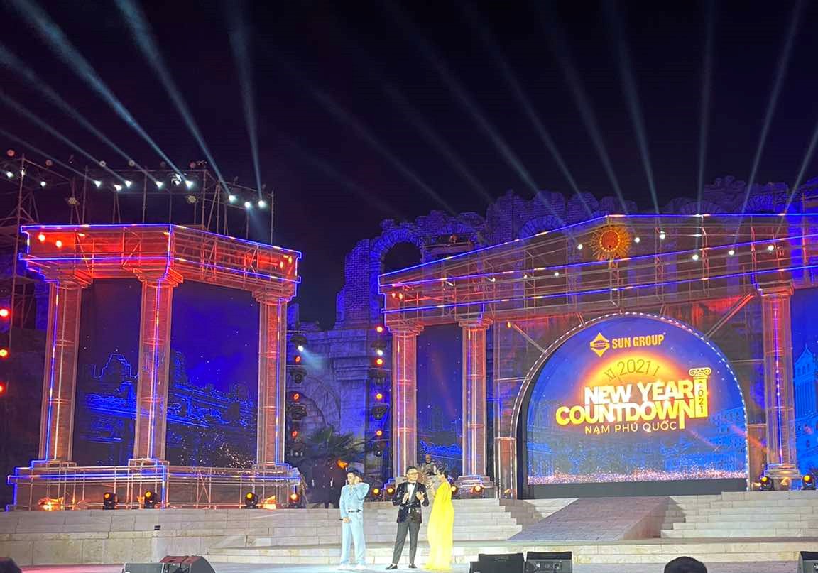 New Year Countdown 2021 Nam Ph&#250; Quốc - kh&#244;ng gian nghệ thuật đẳng cấp xứng tầm đỉnh cao - Ảnh 9