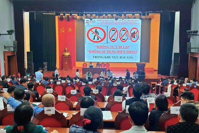 Vụ đấu giá 'dở khóc dở cười': Bỏ 436 tỷ mua 100m2 đất rồi xin rút lại cọc - Ảnh 1