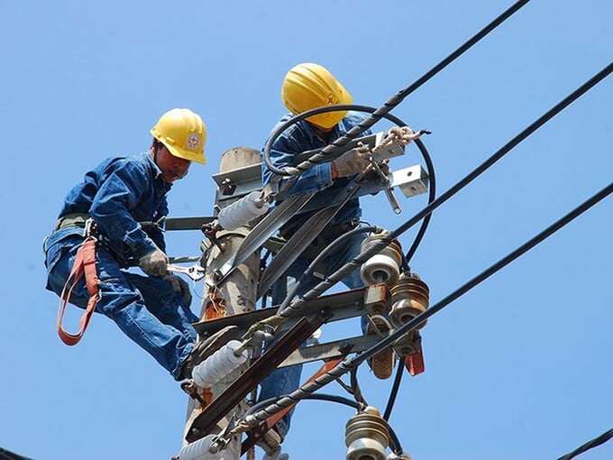 FIDT n&#234;u những nh&#243;m cổ phiếu c&#243; triển vọng trong năm 2024 - Ảnh 1