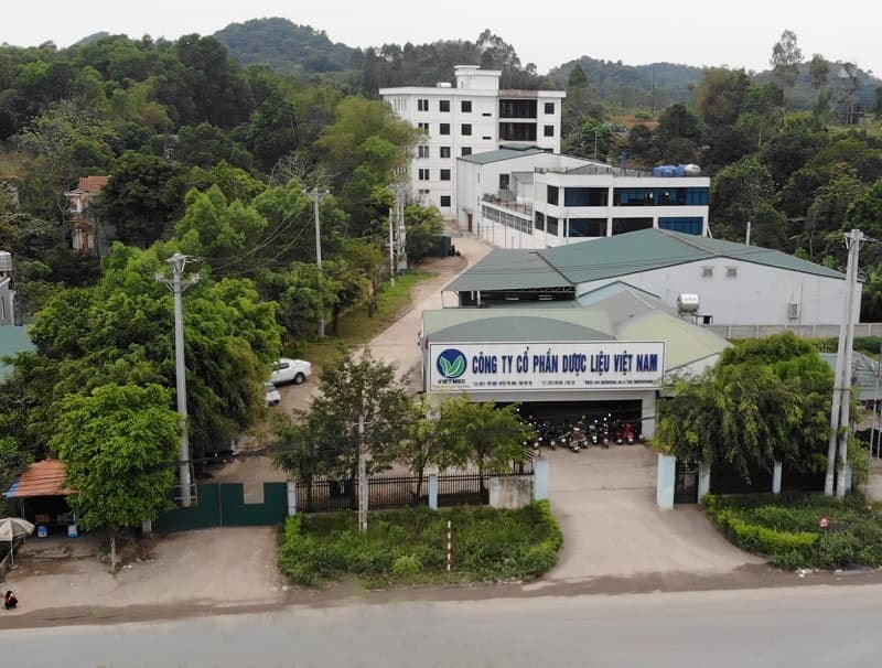 CTCP Dược liệu Việt Nam (DVM) vừa c&ocirc;ng bố kế hoạch g&oacute;p hơn 268 tỷ đồng đầu tư tổ hợp nh&agrave; m&aacute;y sản xuất dược liệu, thiết bị v&agrave; t&acirc;n dược tại L&agrave;o Cai với tổng vốn 536 tỷ đồng. Ảnh: TL.