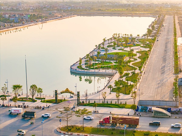 Hồ&nbsp;trung t&acirc;m 32ha đ&atilde; cơ bản ho&agrave;n th&agrave;nh &nbsp;&nbsp; &nbsp;