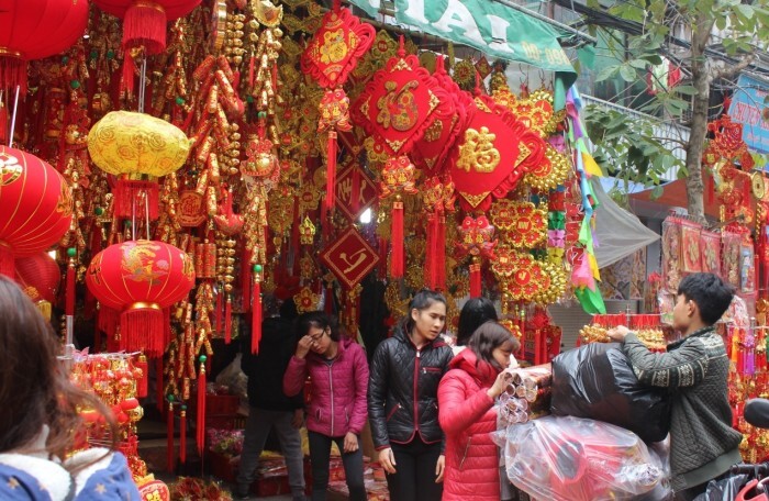 Tết l&agrave; thời điểm c&aacute;c nh&agrave; b&aacute;n h&agrave;ng cần nguồn t&agrave;i ch&iacute;nh lớn. Ảnh: Internet. &nbsp;