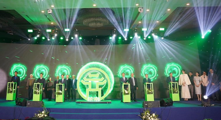 Vingroup ph&#225;t động chiến dịch “V&#236; Thủ đ&#244; trong xanh” - K&#234;u gọi người d&#226;n chung tay giảm ph&#225;t thải - Ảnh 1