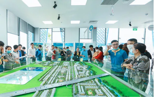 Gi&#225; căn hộ ven TP HCM tăng &#39;sốc&#39; - Ảnh 1